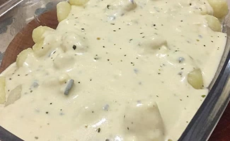 molho cremoso de queijo para macarrão