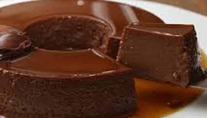 Pudim de chocolate docíssimo delicioso venha aprender a fazer