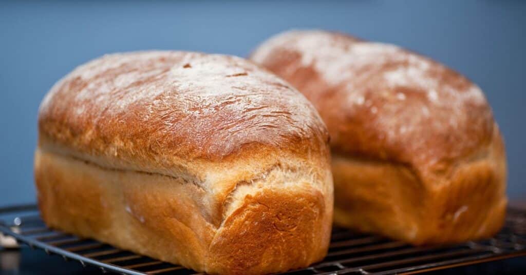Pão Caseiro delicioso e fácil de fazer veja agora