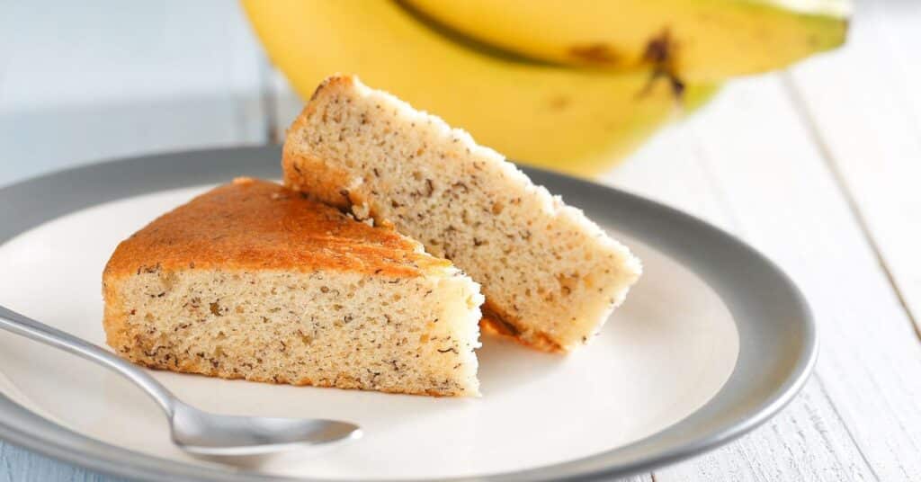 bolo de banana com farinha de rosca ABSURDO de gostoso