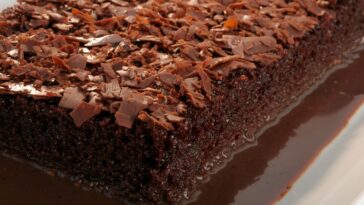 bolo de brownie de chocolate