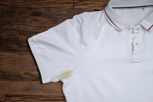 Como tirar mancha de desodorante das roupas: 3 dicas infalíveis!