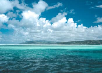 A Beira do Abismo: Kiribati Luta Contra o Avanço do Oceano Pacífico